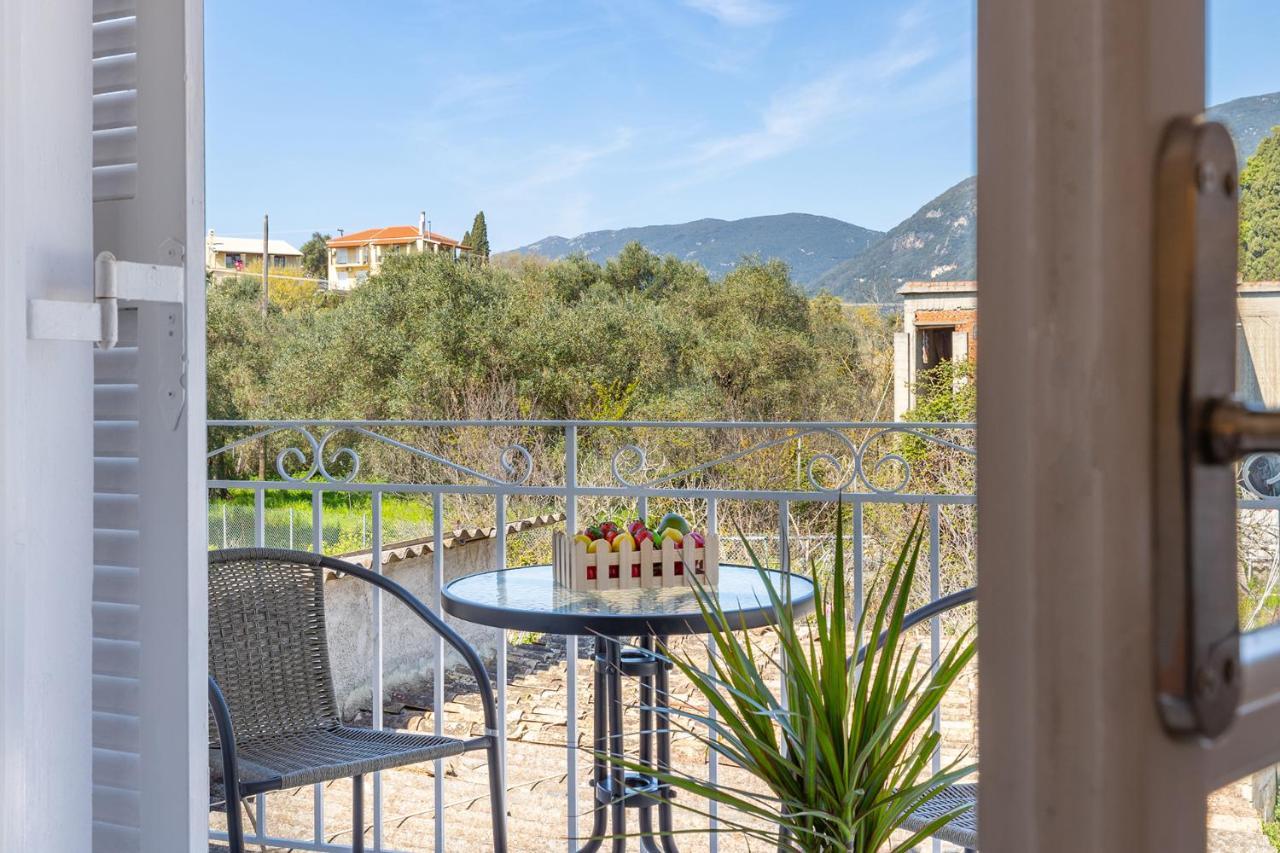 Albatross Apartments By Konnect, Ipsos Corfu Exteriör bild